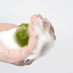 Ongredients Jeju Green Tea Cleansing Ball - Oczyszczający Żel do Mycia Twarzy i ciała KULA 110g