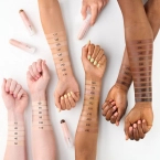 essence FOUNDATION stick 170