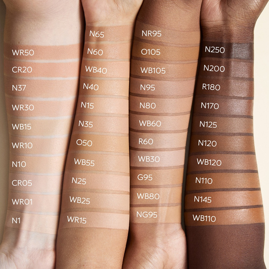 KIKO Milano Full Coverage 2-In-1 Foundation & Concealer mocno kryjący podkład i korektor 2 w 1 Warm Beige 25 25ml