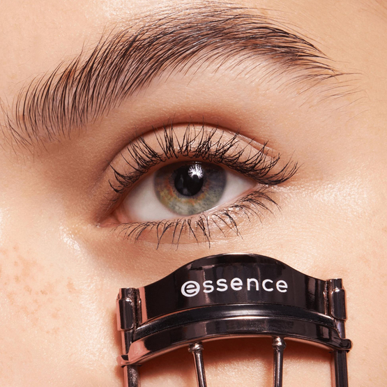 essence Eyelashes Curler Zalotka do rzęs